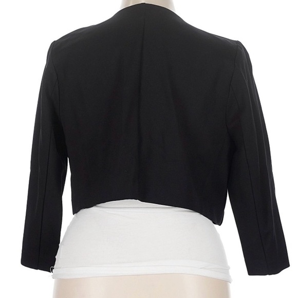 Torrid Women's Black Cropped Jacket Size:0X (12) - Picture 2 of 7